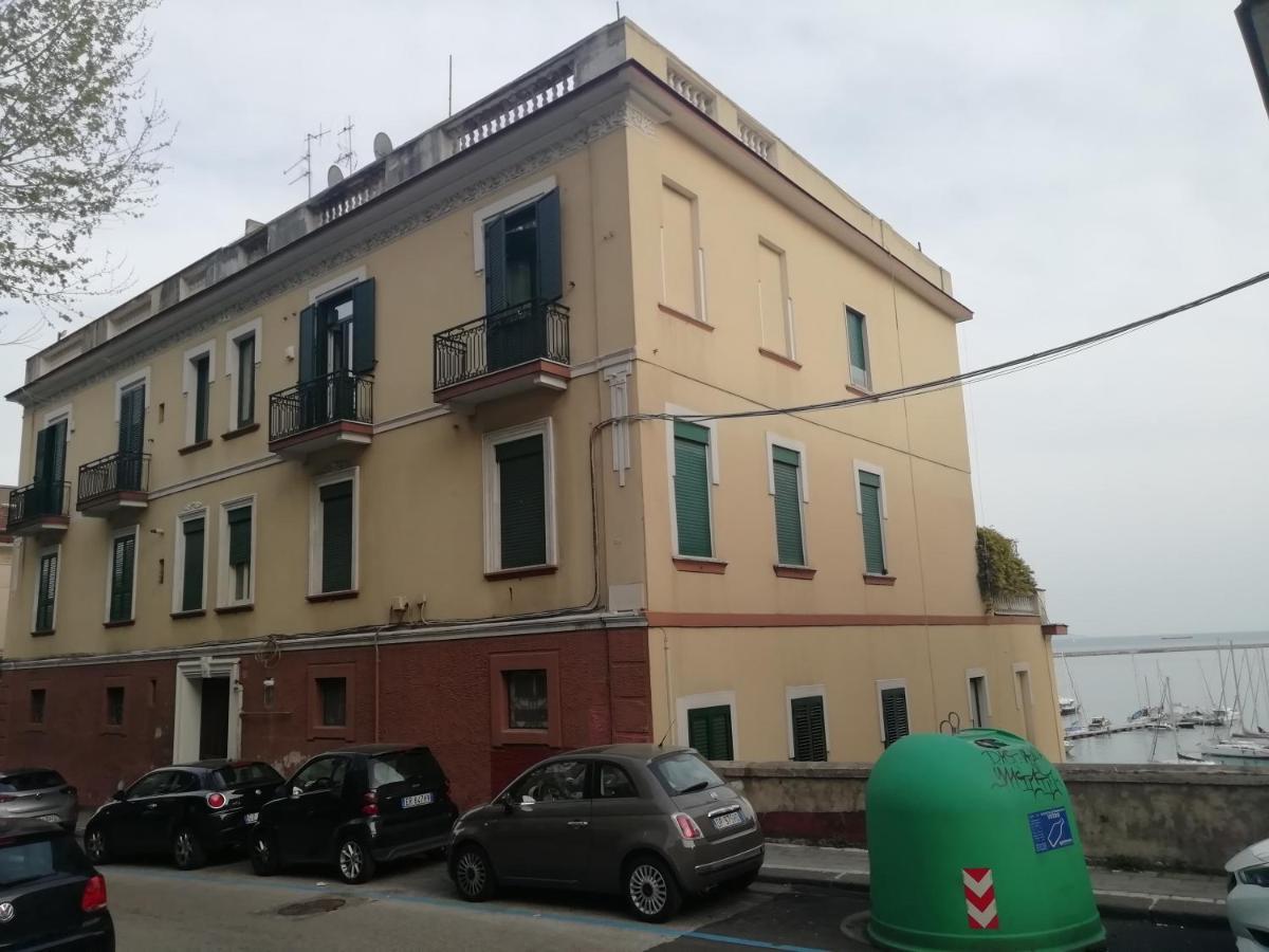 Casa D'Amare Apartment Salerno Luaran gambar